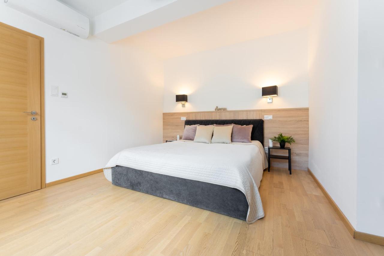 Rose Lux Residence Budapest Luaran gambar