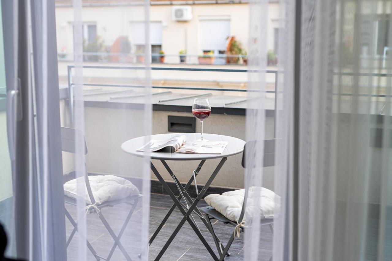 Rose Lux Residence Budapest Luaran gambar