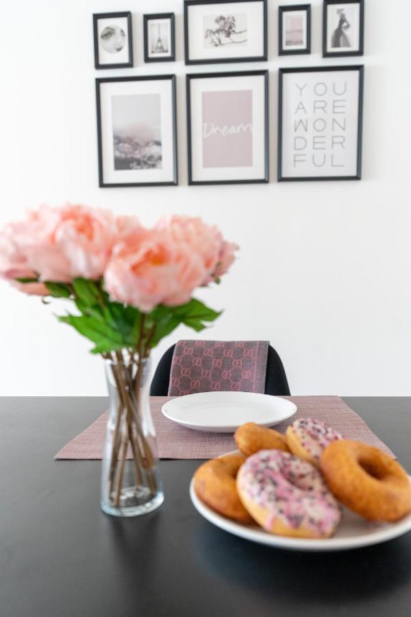 Rose Lux Residence Budapest Luaran gambar