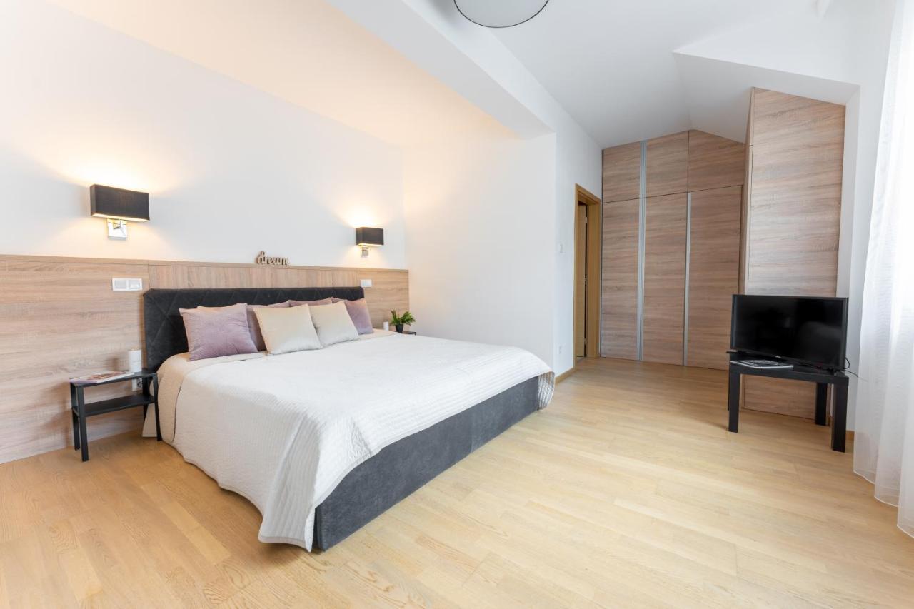 Rose Lux Residence Budapest Luaran gambar